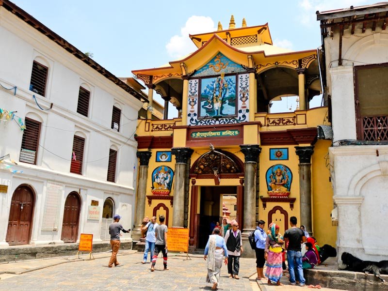 things to do in kathmandu pashupatinath temple